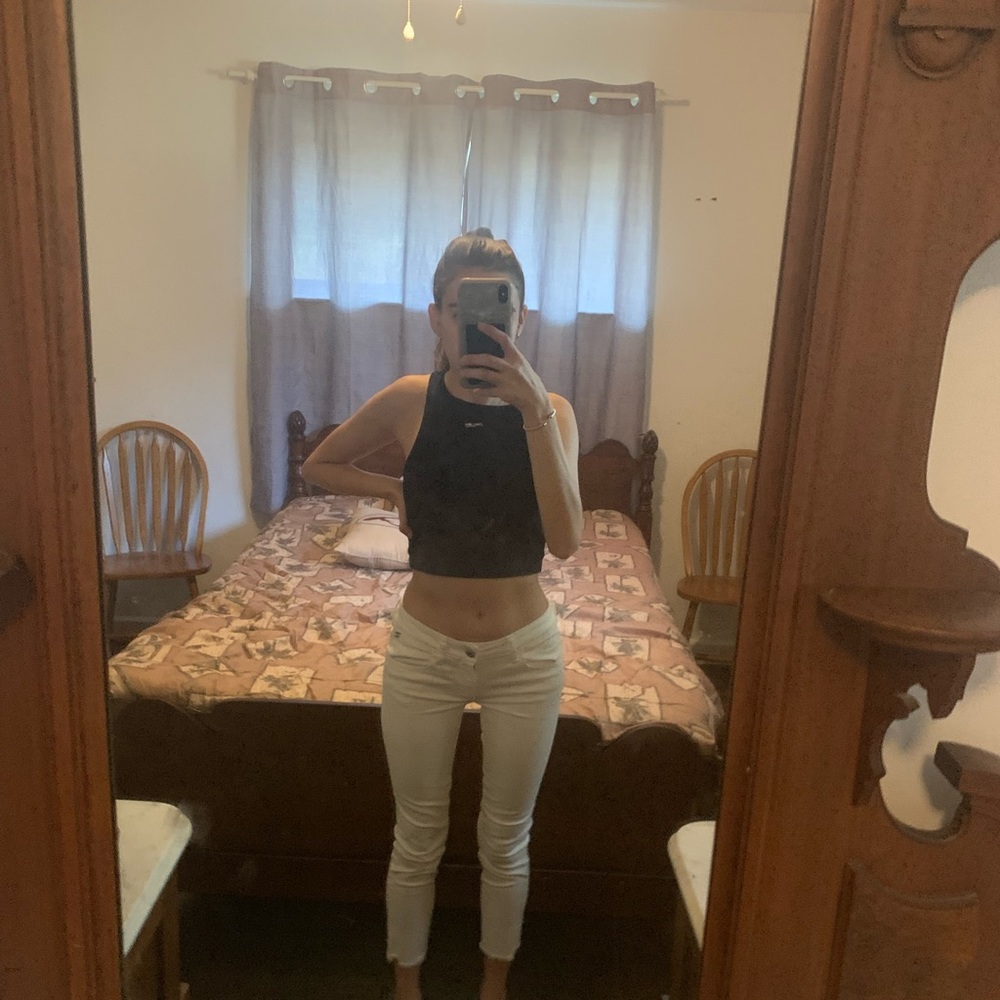 White cropped American Eagle jeggings, size 2 regular, good condition